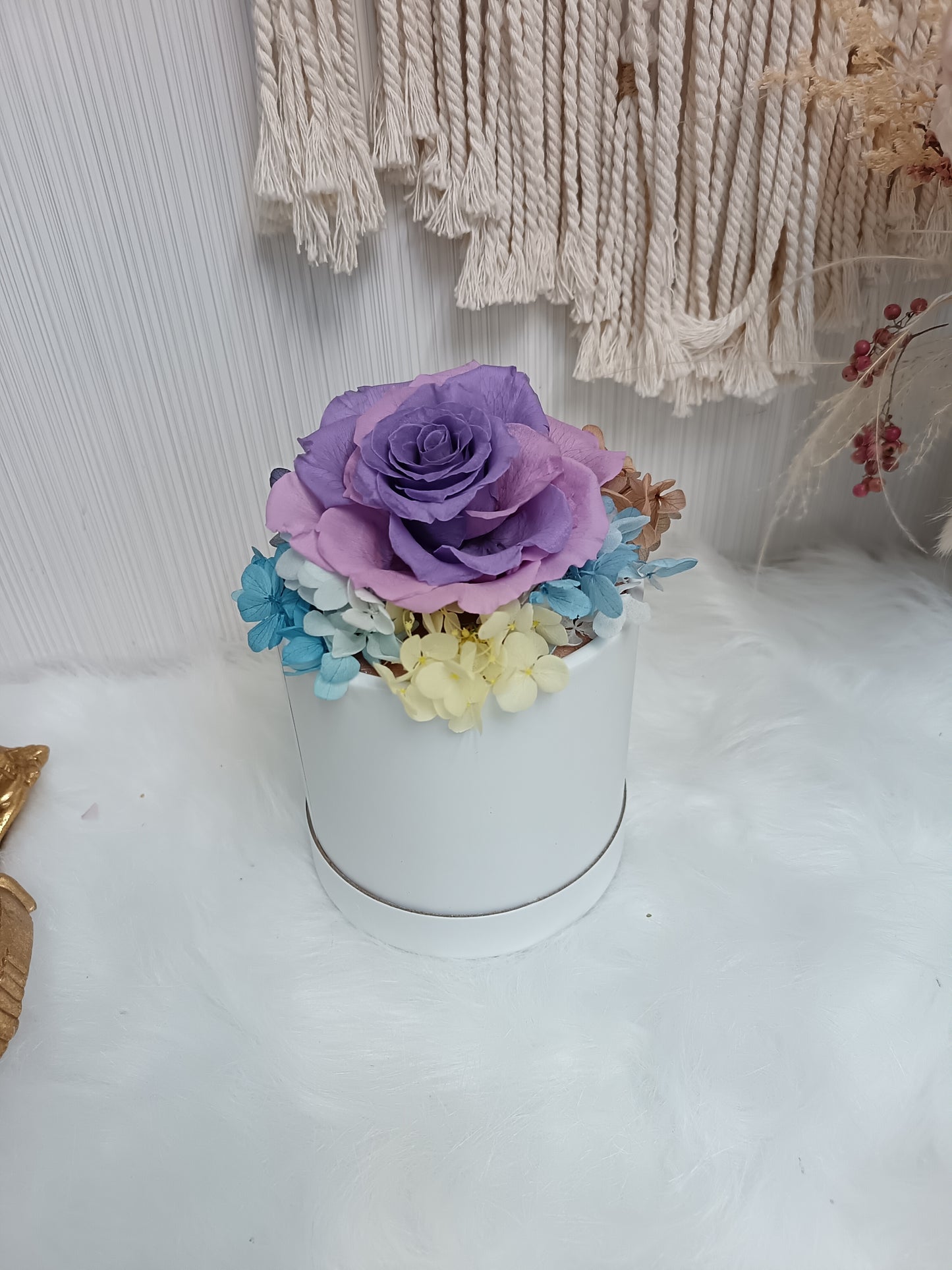永生花 – 雙色拼接桶花 Preserved Flower – Mixed Colour Bucket